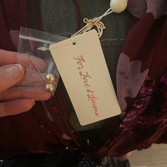 NWT Rare-For Love & Lemons Sophie Velvet Mini- Extra Small- Festival - Picture 7 of 9